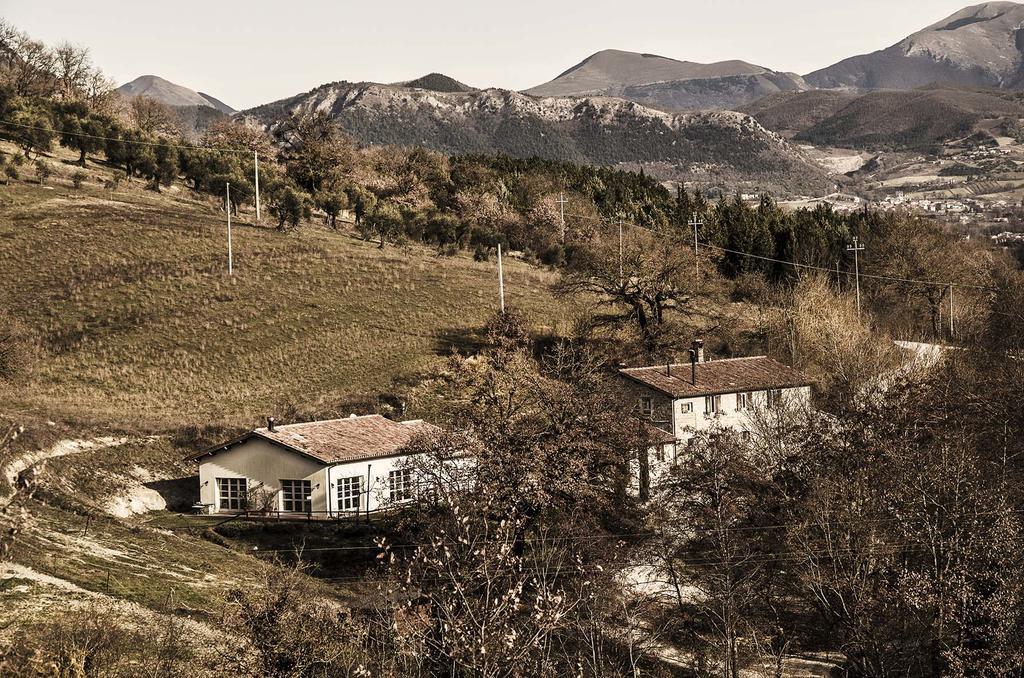 Agriturismo L'Oca Blu Hotel Gubbio Zewnętrze zdjęcie