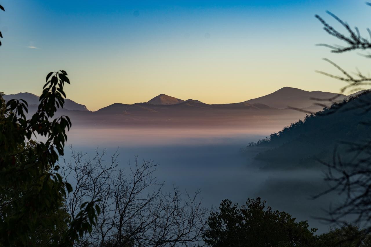 Agriturismo L'Oca Blu Hotel Gubbio Zewnętrze zdjęcie